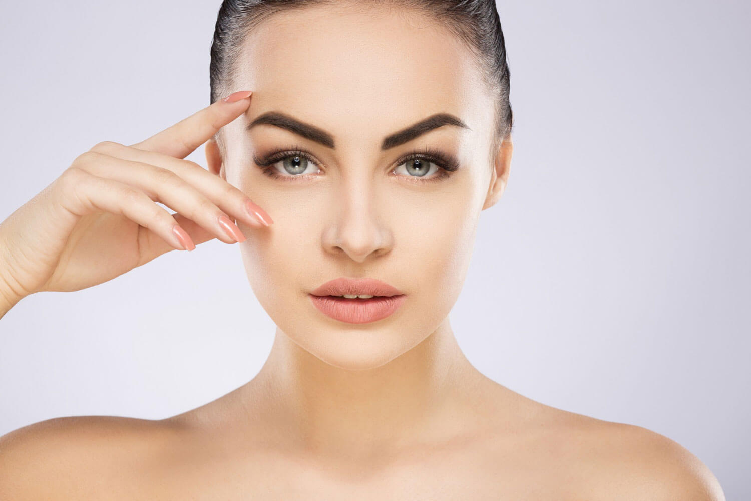 Lower eyelid lift Frankfurt